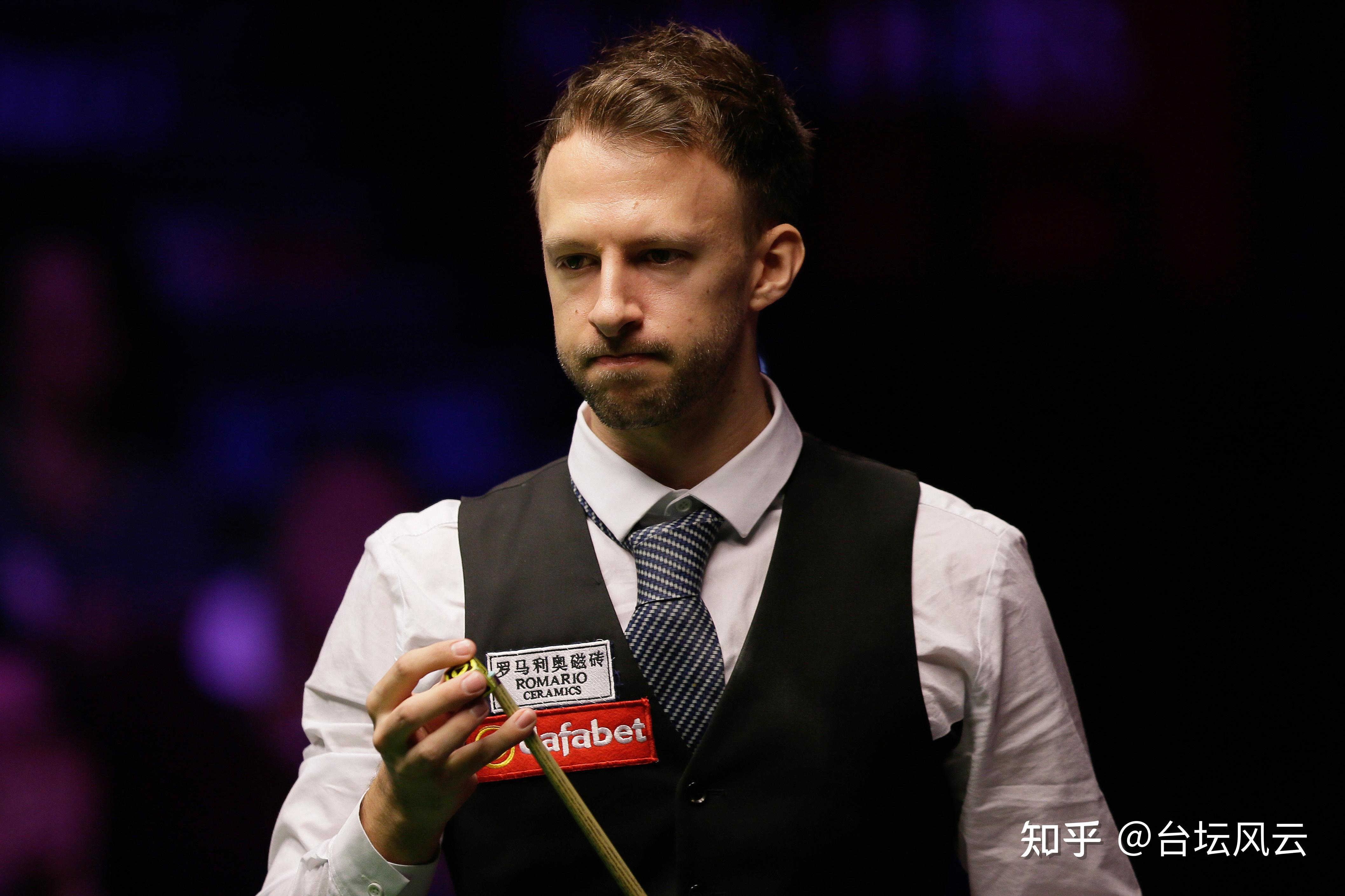 竞技足球的 竞技足球的