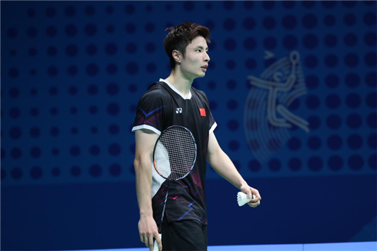 的賽季中由 的賽季中由