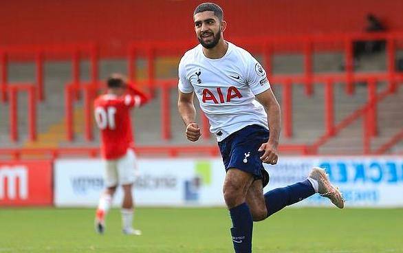 球员之一 球员之一