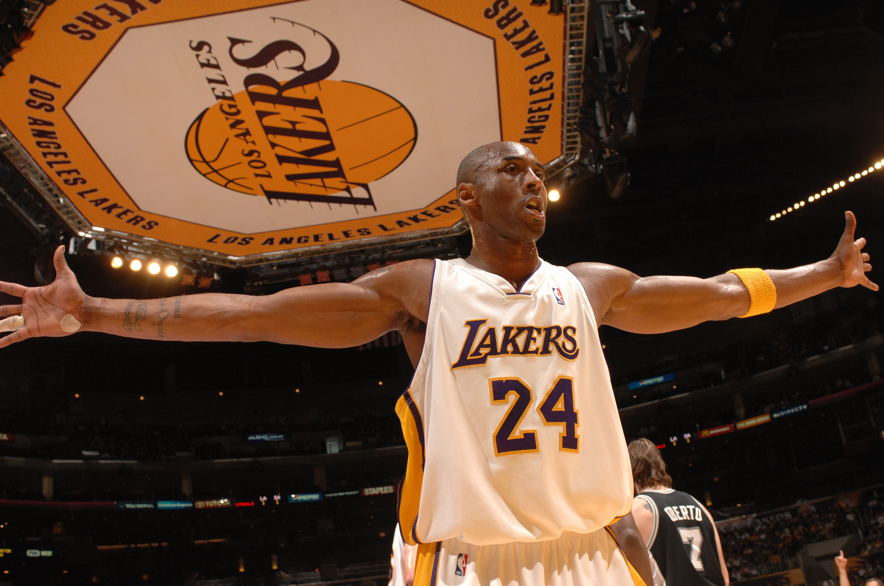 仍是悬念 仍是悬念