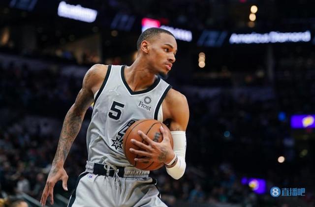 本场比赛中 本场比赛中