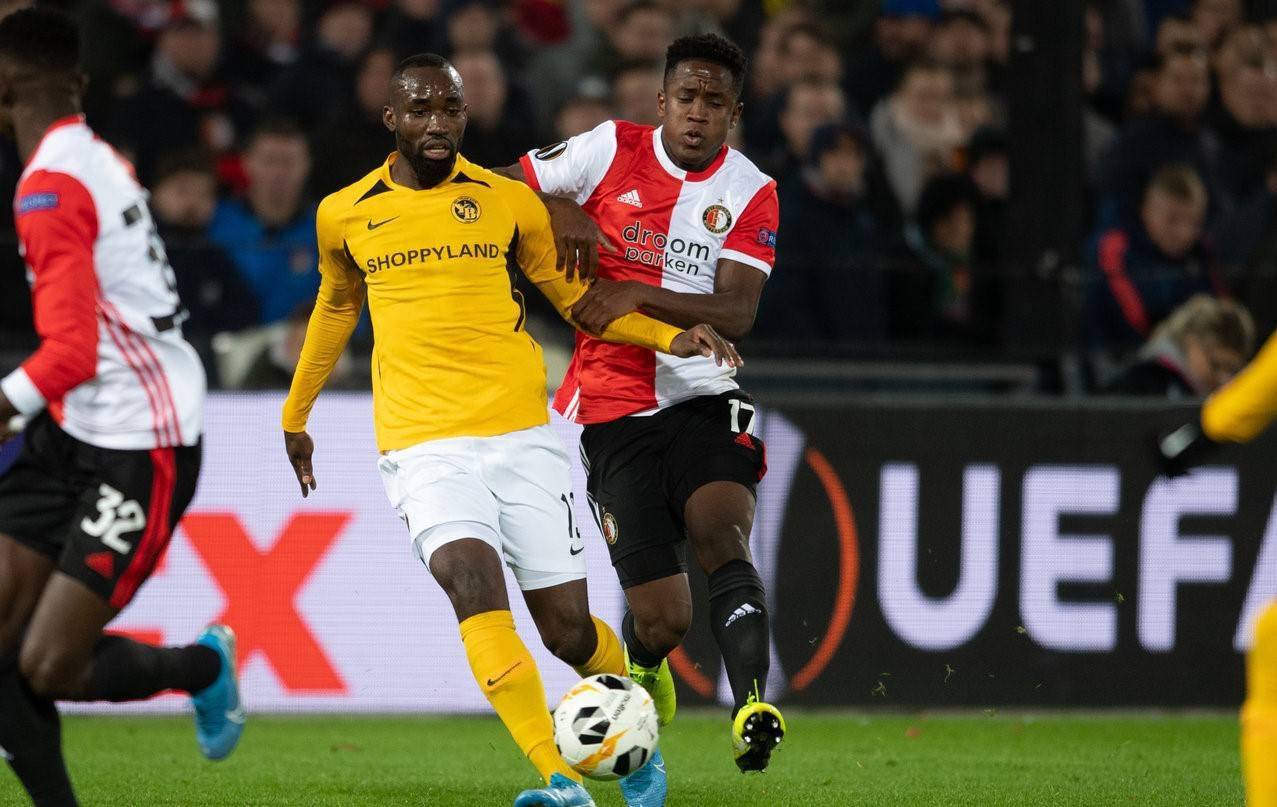 中前场已拥 中前场已拥