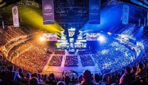 离开赛场并 离开赛场并