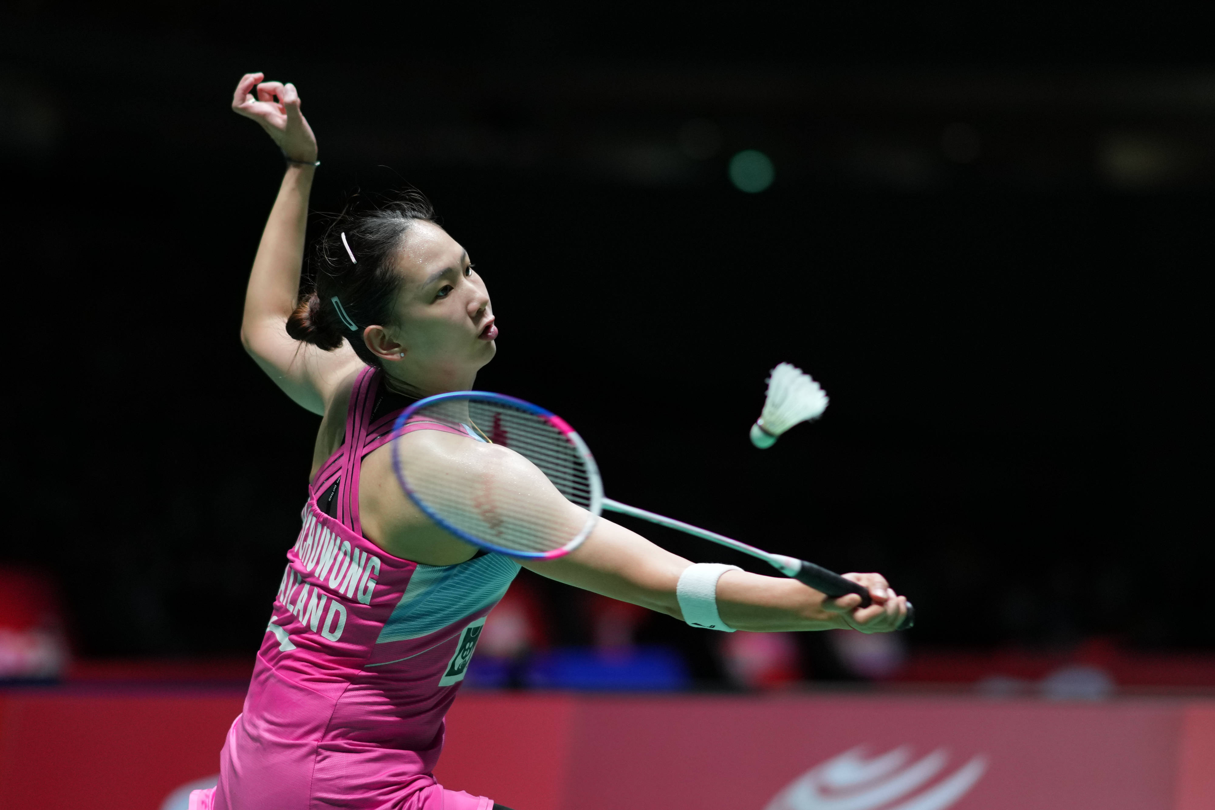 吸引大量亚 吸引大量亚