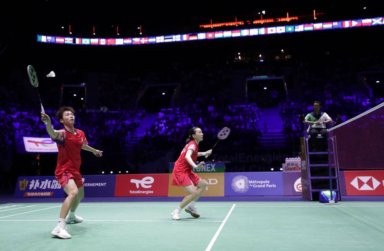 的赛场上 的赛场上