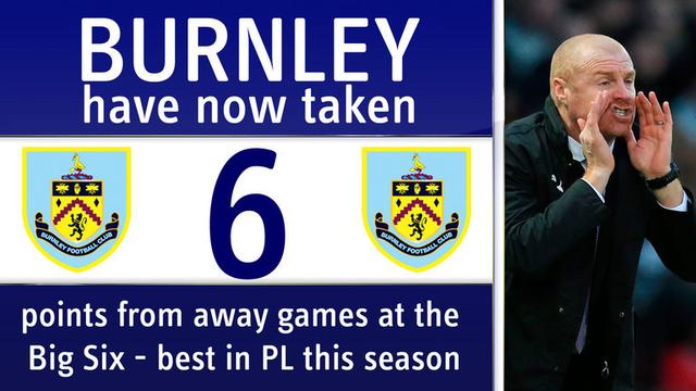 语带挑衅地 语带挑衅地