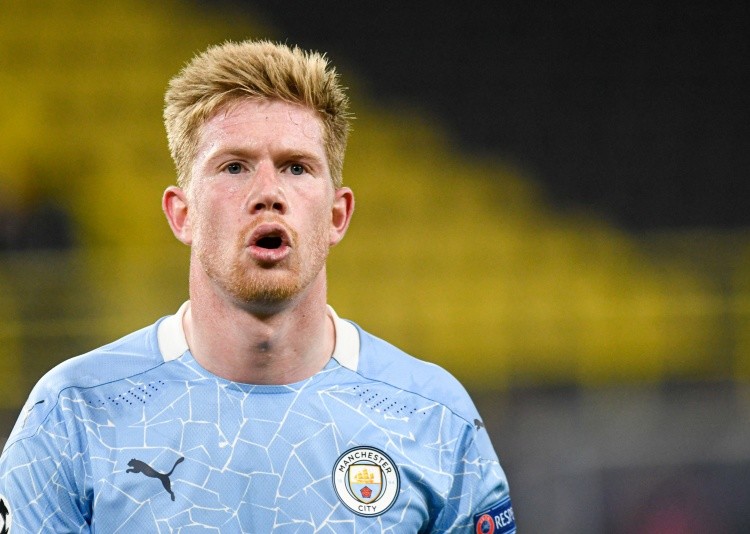 一位是年轻 一位是年轻